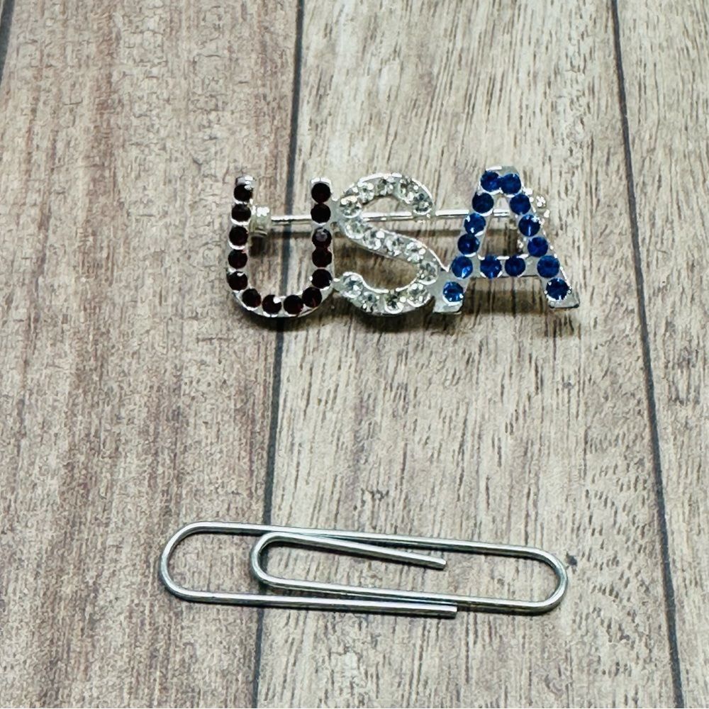Silver Red White‎ Blue Crystal USA Brooch B6